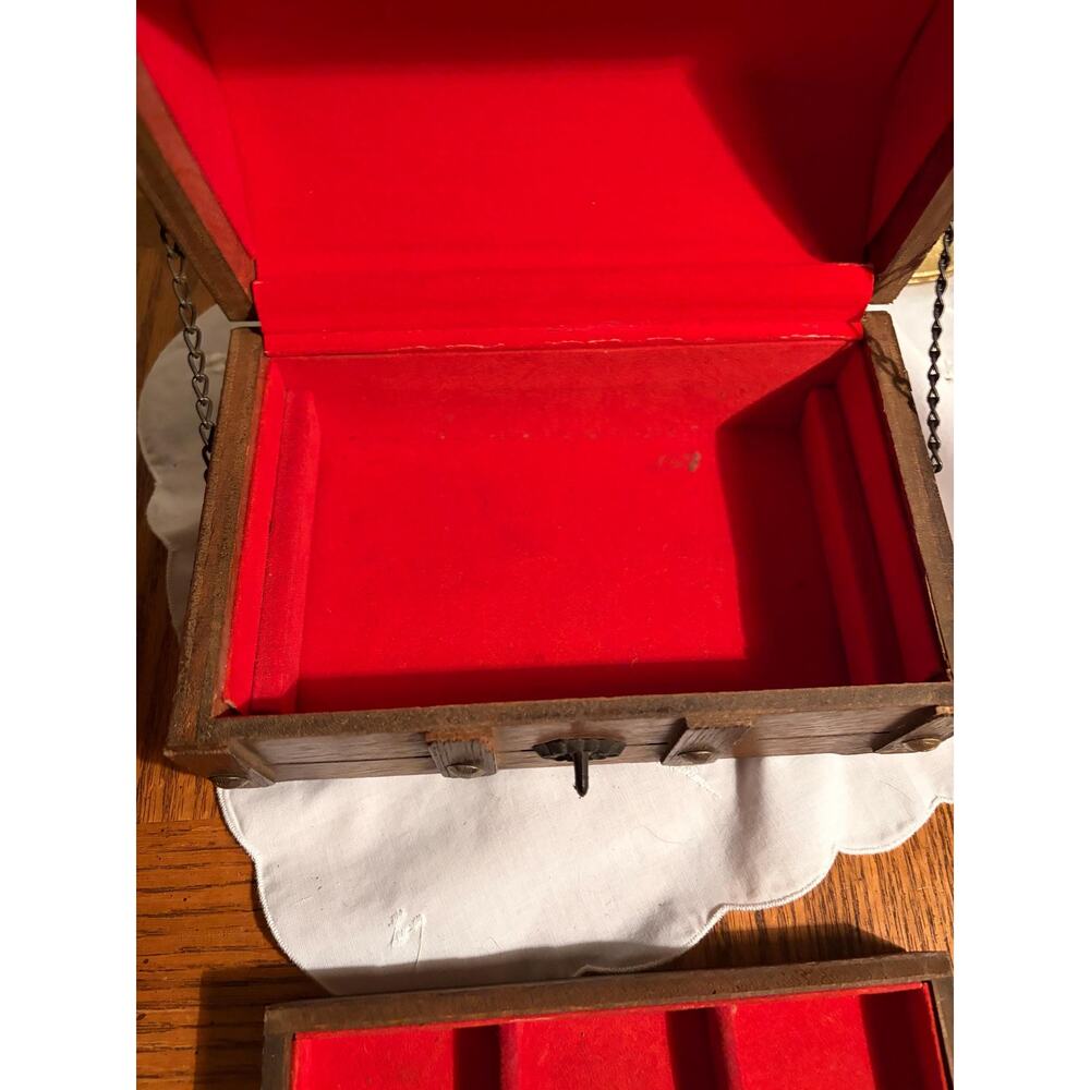 Vintage Small Wooden Pirates Chest Jewelry Box - Picture 10 of 10